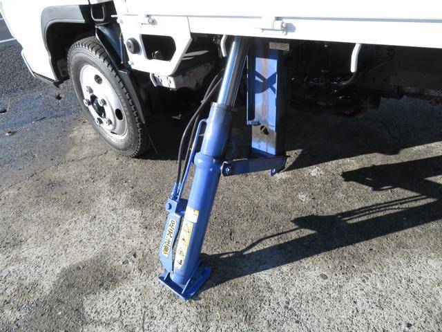 日産アトラスクレーン付小型（2t・3t）[写真35]