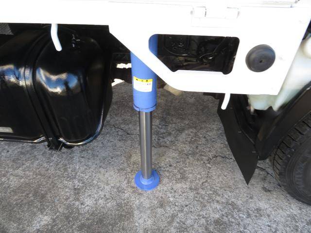 日産アトラスクレーン付小型（2t・3t）[写真38]