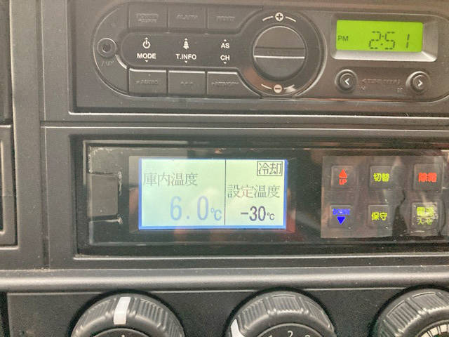 三菱ふそうキャンター冷凍車（冷蔵車）小型（2t・3t）[写真26]