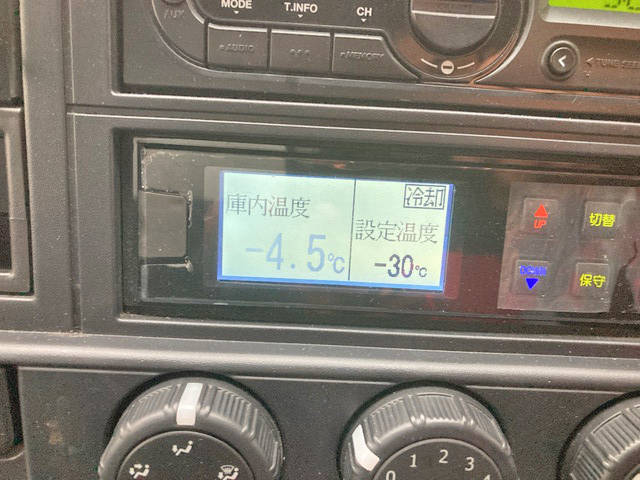 三菱ふそうキャンター冷凍車（冷蔵車）小型（2t・3t）[写真27]