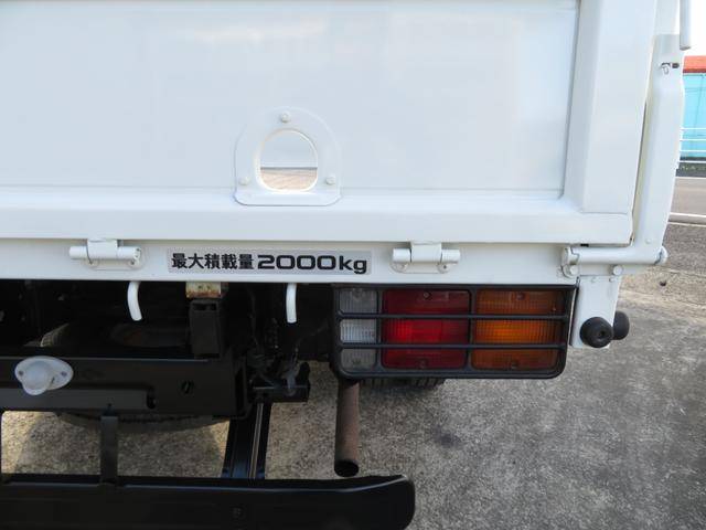 三菱ふそうキャンタークレーン3段小型（2t・3t）[写真12]