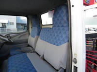 三菱ふそうキャンタークレーン3段小型（2t・3t）[写真29]