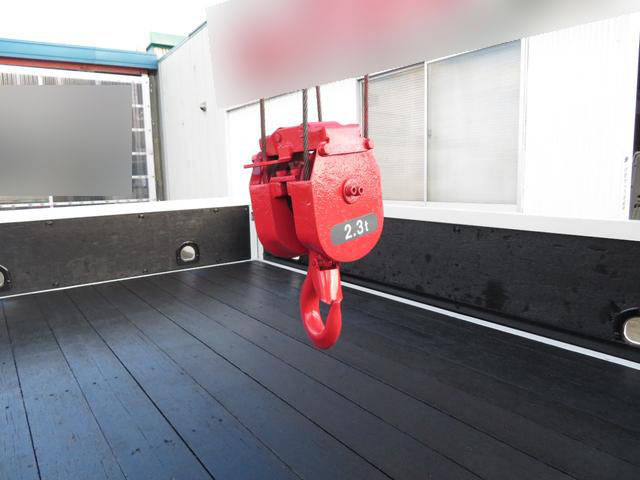 三菱ふそうキャンタークレーン3段小型（2t・3t）[写真34]