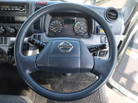 日産アトラスクレーン5段小型（2t・3t）[写真28]