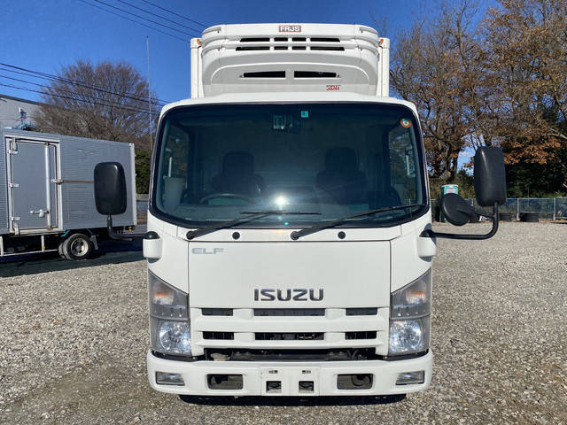 いすゞエルフ冷凍車（冷蔵車）小型（2t・3t）[写真05]