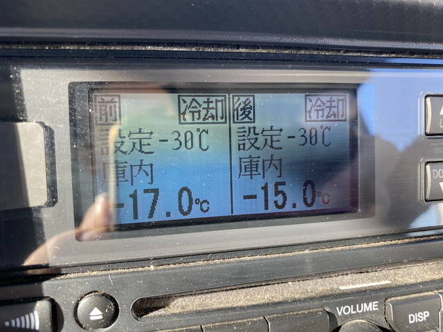 いすゞエルフ冷凍車（冷蔵車）小型（2t・3t）[写真12]