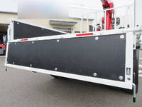 三菱ふそうキャンタークレーン4段小型（2t・3t）[写真24]