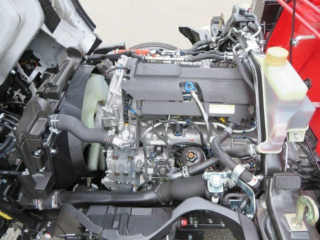 三菱ふそうキャンタークレーン4段小型（2t・3t）[写真35]