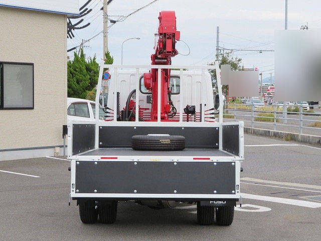 三菱ふそうキャンタークレーン4段小型（2t・3t）[写真08]