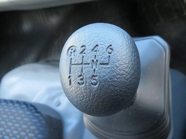 日野デュトロアルミウイング小型（2t・3t）[写真19]