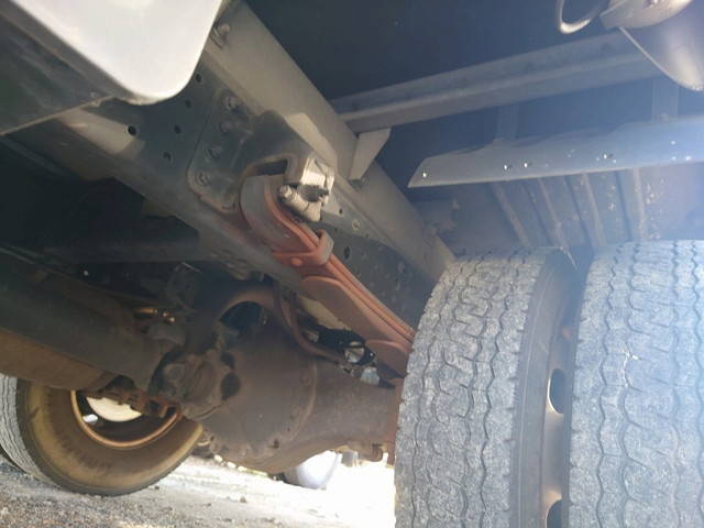 三菱ふそうキャンターアルミバン小型（2t・3t）[写真18]