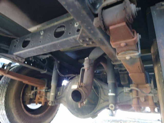 三菱ふそうキャンターアルミバン小型（2t・3t）[写真22]