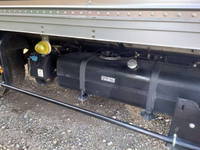 三菱ふそうキャンターアルミバン小型（2t・3t）[写真24]