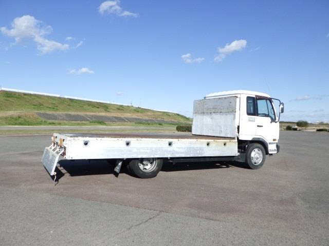 UDトラックスコンドルアルミブロック増トン（6t・8t）[写真12]