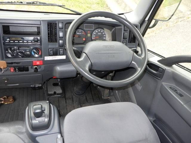 いすゞエルフアルミブロック小型（2t・3t）[写真23]