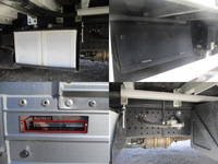 いすゞエルフアルミウイング小型（2t・3t）[写真22]