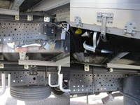 いすゞエルフアルミウイング小型（2t・3t）[写真23]