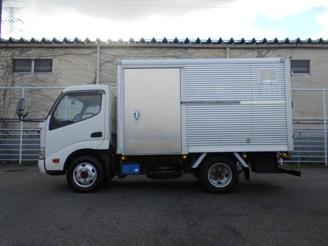 トヨタダイナアルミバン小型（2t・3t）[写真07]