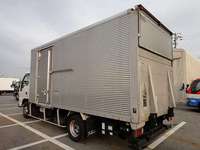 いすゞエルフアルミバン小型（2t・3t）[写真02]