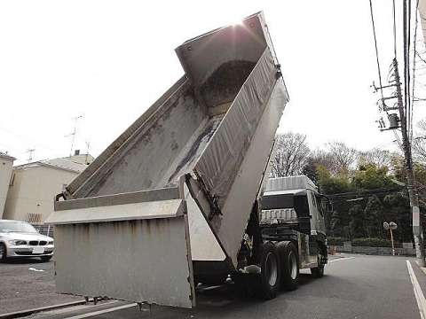 三菱ふそうスーパーグレート深ダンプ（土砂禁ダンプ）大型（10t）[写真02]