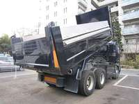 日野プロフィアダンプ大型（10t）[写真02]