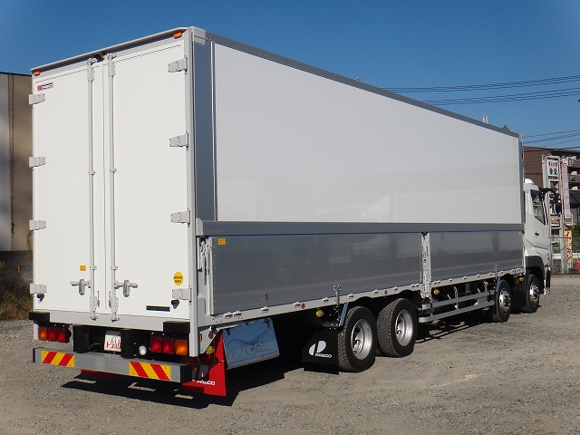 三菱ふそうスーパーグレートパネルウイング大型（10t）[写真02]