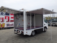 トヨタダイナイベントカー小型（2t・3t）[写真02]