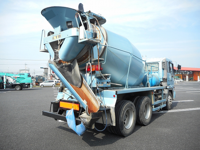 日野プロフィアミキサー車（コンクリートミキサー）大型（10t）[写真02]