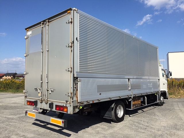 日野レンジャーアルミウイング中型（4t）[写真02]