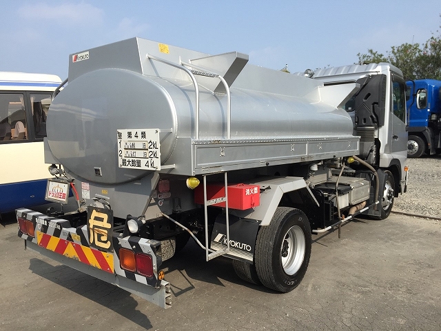 UDトラックスコンドルタンク車（タンクローリー）中型（4t）[写真02]