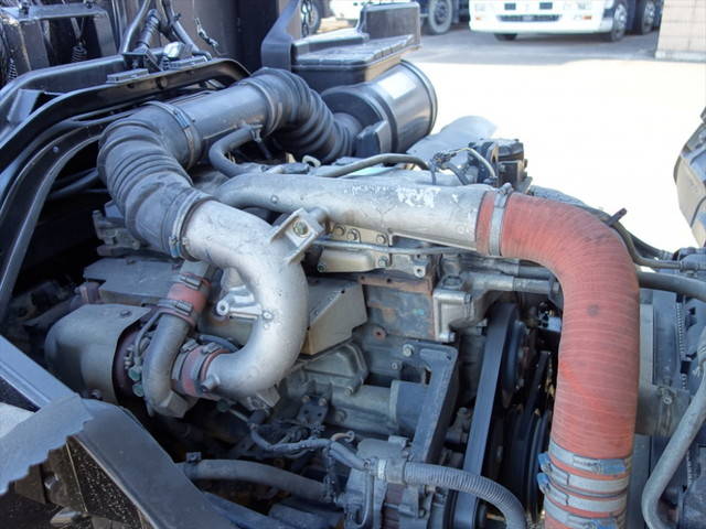 三菱ふそうファイターセルフローダー中型（4t）[写真16]