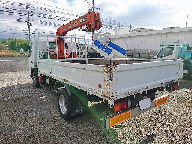 三菱ふそうキャンタークレーン3段小型（2t・3t）[写真02]