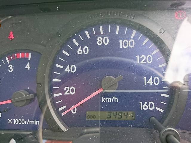 三菱ふそうキャンタークレーン3段小型（2t・3t）[写真29]