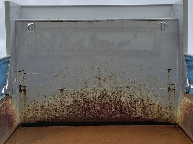 三菱ふそうスーパーグレートダンプ大型（10t）[写真13]
