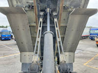 三菱ふそうスーパーグレートダンプ大型（10t）[写真18]