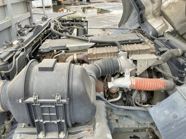 三菱ふそうスーパーグレートダンプ大型（10t）[写真27]