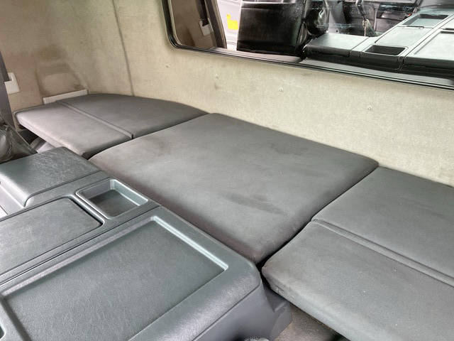 三菱ふそうスーパーグレートダンプ大型（10t）[写真34]