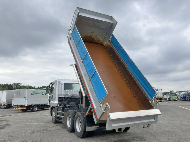 三菱ふそうスーパーグレートダンプ大型（10t）[写真04]