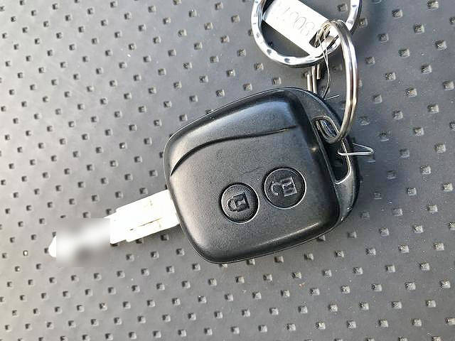 いすゞエルフダンプ小型（2t・3t）[写真11]