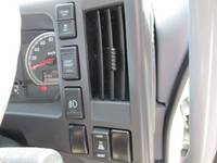 いすゞフォワード平ボディ中型（4t）[写真16]