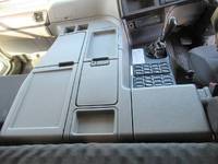 三菱ふそうスーパーグレートアルミウイング大型（10t）[写真22]