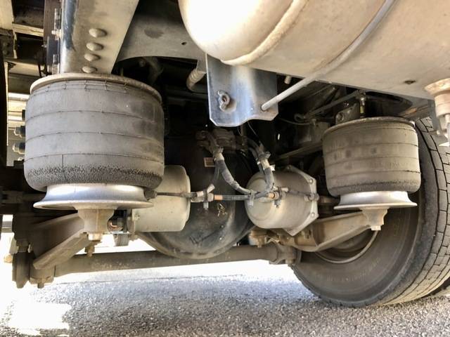 いすゞフォワード冷凍車（冷蔵車）増トン（6t・8t）[写真25]