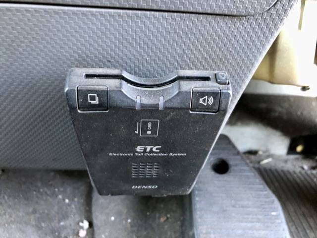 いすゞフォワード冷凍車（冷蔵車）増トン（6t・8t）[写真35]