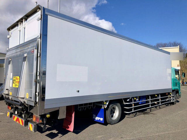 いすゞフォワード冷凍車（冷蔵車）増トン（6t・8t）[写真04]