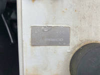 三菱ふそうキャンター平ボディ小型（2t・3t）[写真11]