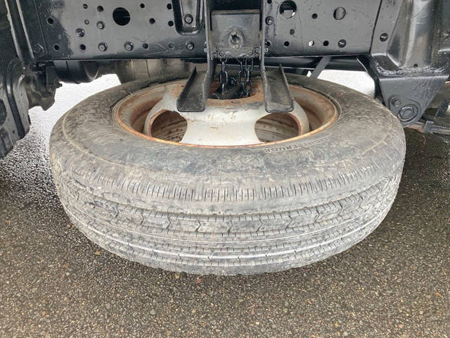 三菱ふそうキャンター平ボディ小型（2t・3t）[写真12]