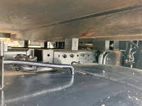 三菱ふそうキャンター平ボディ小型（2t・3t）[写真15]