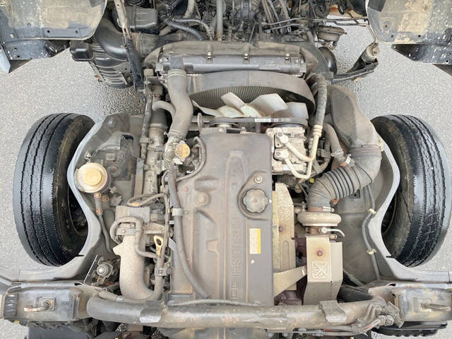 三菱ふそうキャンター平ボディ小型（2t・3t）[写真19]