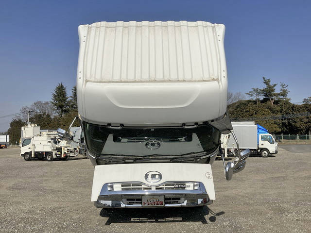 UDトラックスクオンアルミウイング大型（10t）[写真10]