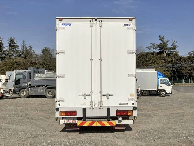 UDトラックスクオンアルミウイング大型（10t）[写真11]